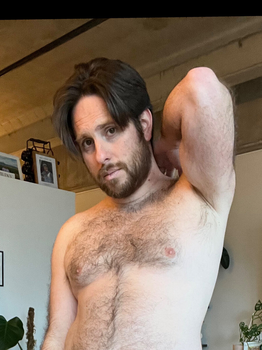Charliegay12 (@charliegay12), OnlyFans creator