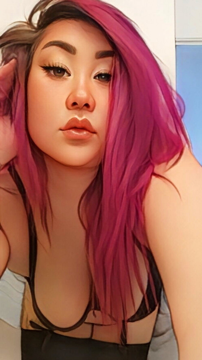 Charliexxxrawr (@charliexxxrawr), OnlyFans creator