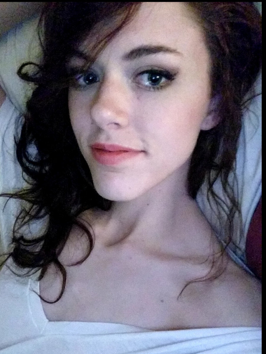 Charlotte1996 (@charlotte1996), OnlyFans creator