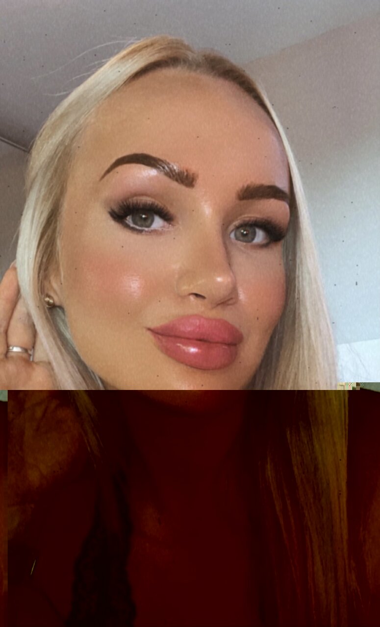 Charlottebelvedere (@charlottebelvedere), OnlyFans creator