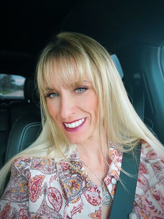 Charlttesweb (@charlttesweb), OnlyFans creator