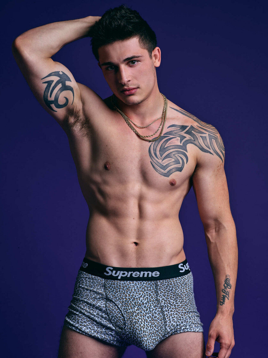 Chasearcangel (@chasearcangel), OnlyFans creator