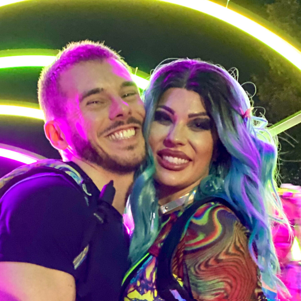 Cheekycouple69vip (@cheekycouple69vip), OnlyFans creator