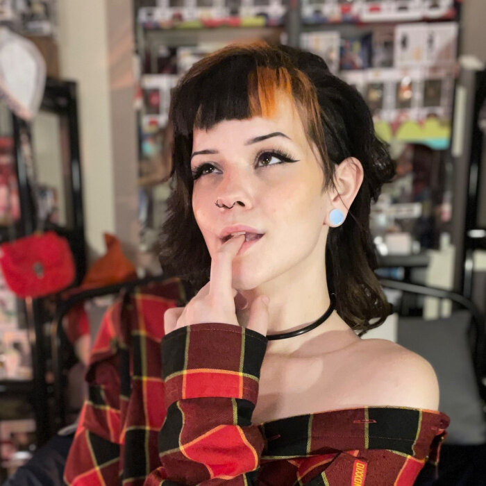 Cherrinoir (@cherrinoir), OnlyFans creator