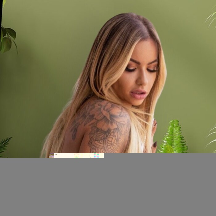 Cherryb23 (@cherryb_23), OnlyFans creator