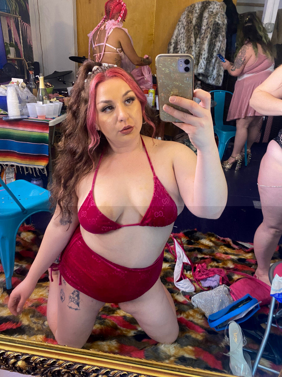 Cherryjaynexx (@cherryjaynexx), OnlyFans creator