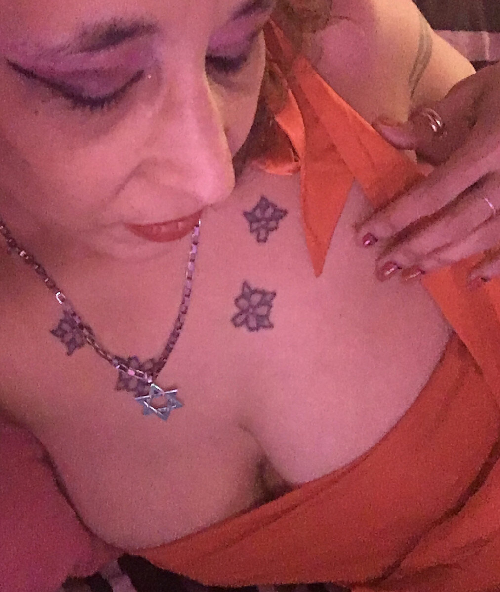 Cherrymoon13 (@cherrymoon13), OnlyFans creator