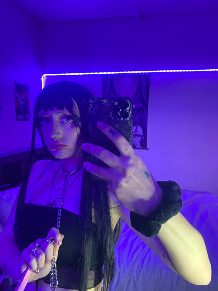 Chiiiindigofree (@chiiiindigofree), OnlyFans creator
