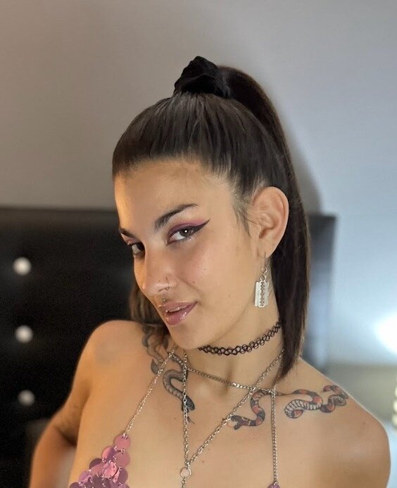 Chloedof (@chloe.d.of), OnlyFans creator