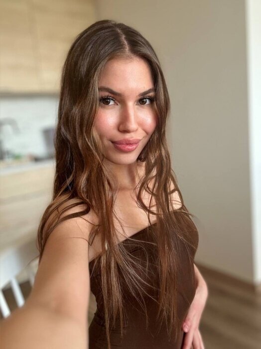 Chloebarbiesweet (@chloe_barbiesweet), OnlyFans creator