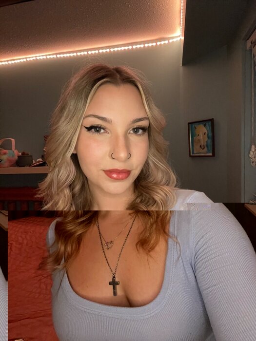 Chloedevereauxxxxoxo (@chloedevereauxxx_xoxo), OnlyFans creator