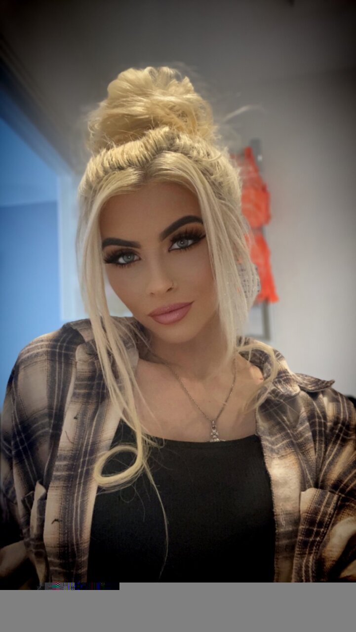 Chloeeelizabethh (@chloeeelizabethh), OnlyFans creator