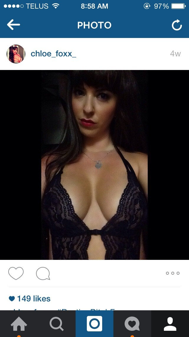 Chloefoxx (@chloefoxx), OnlyFans creator
