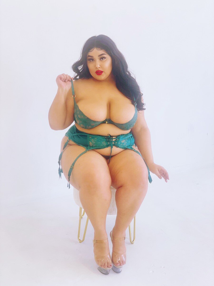 Chloeklein (@chloeklein), OnlyFans creator