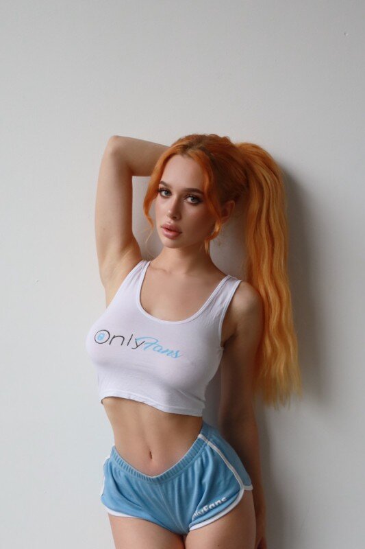 Chloeziva (@chloeziva), OnlyFans creator