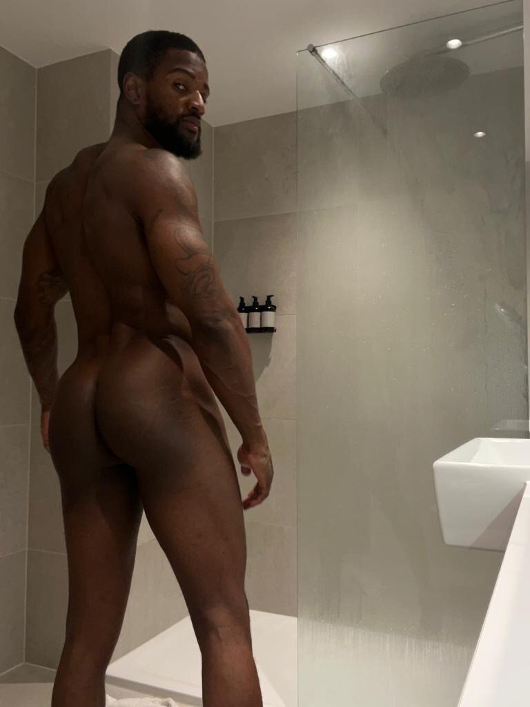 Chocolatemix (@chocolatemix), OnlyFans creator