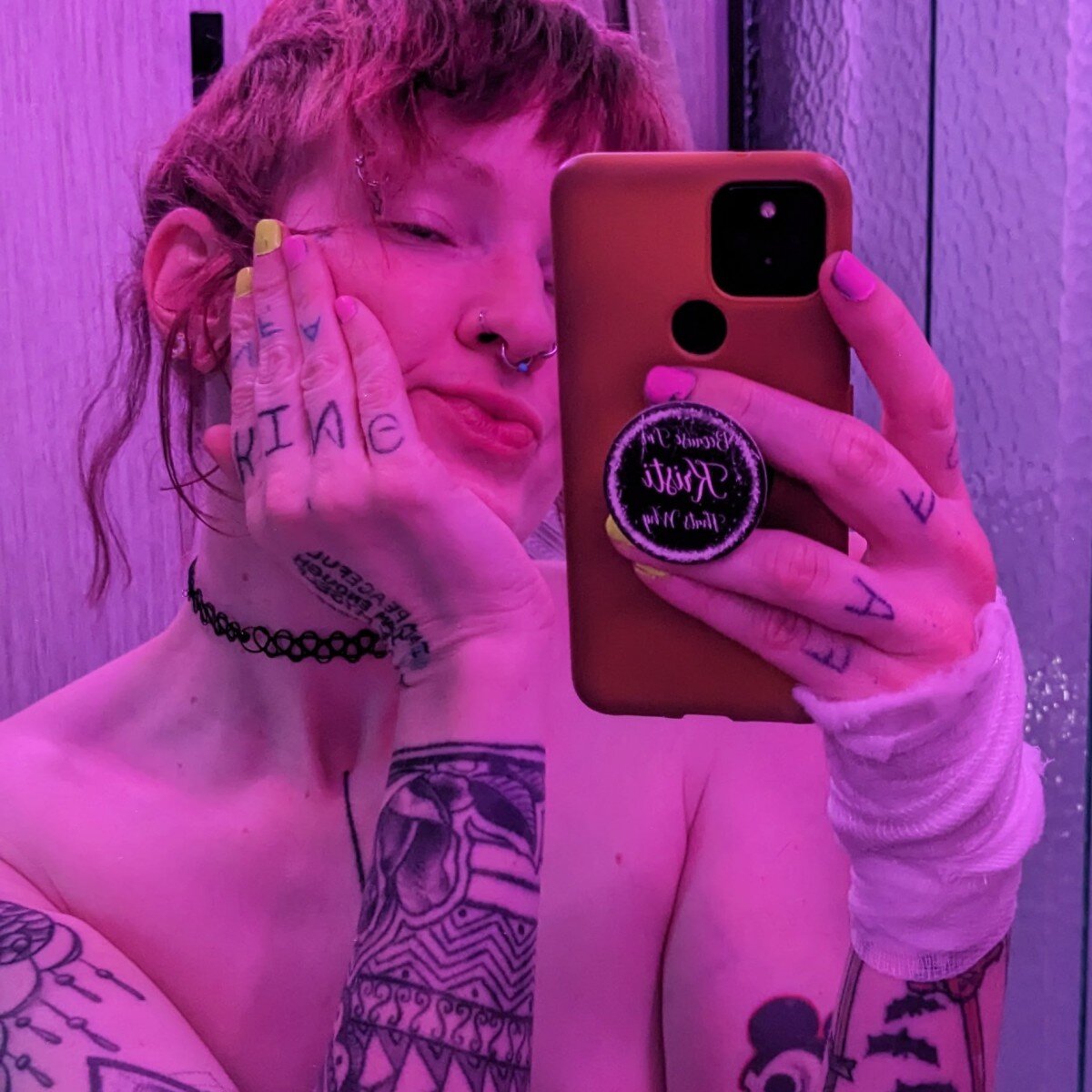 Chrissynitenite (@chrissynitenite), OnlyFans creator