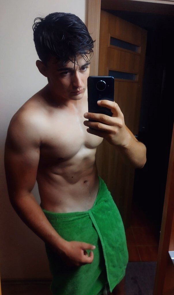 Christian (@christianhowl), OnlyFans creator