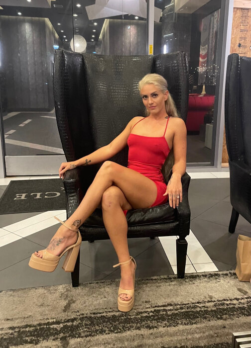 Christienyx (@christie.nyx), OnlyFans creator