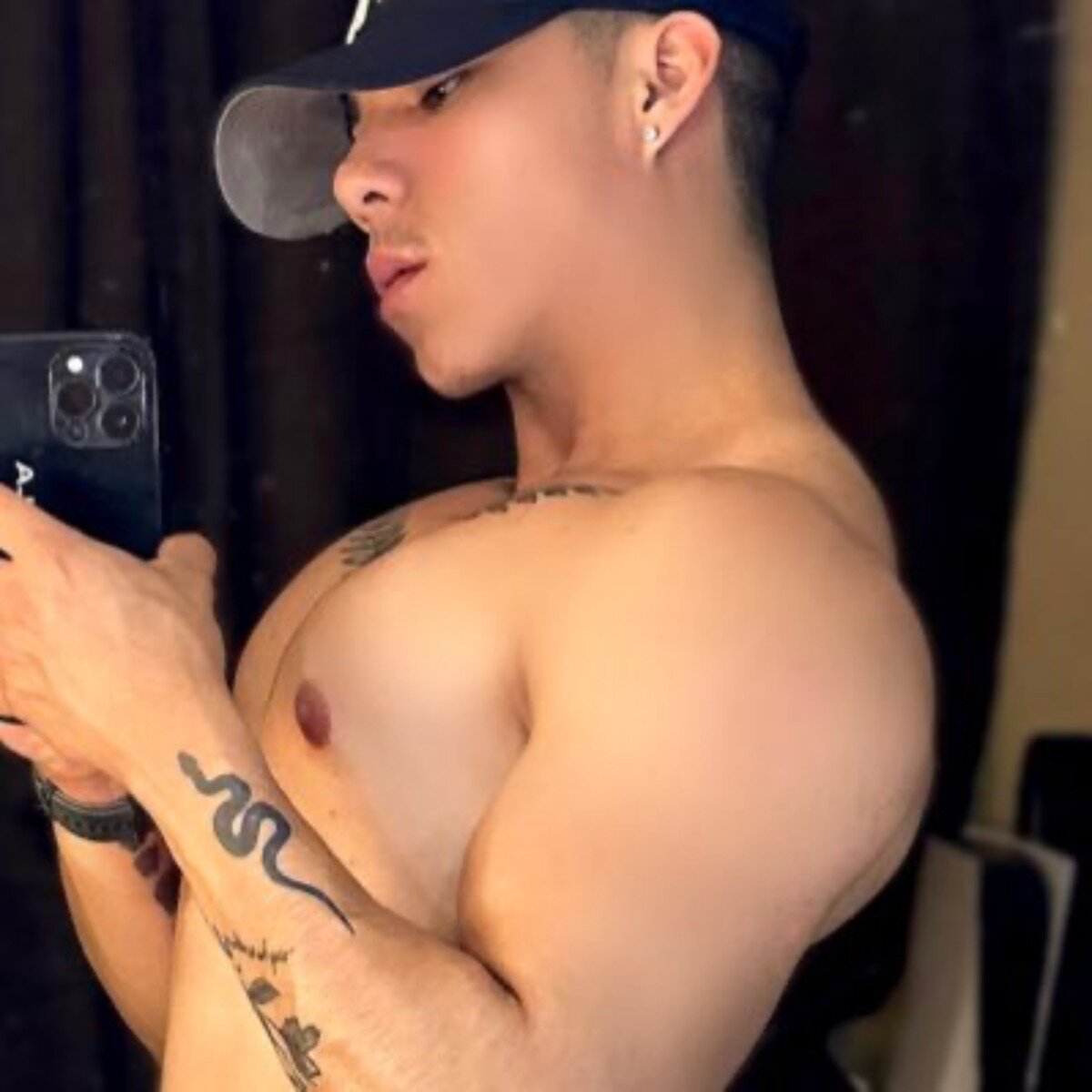 Christiphergrz (@christiphergrz), OnlyFans creator