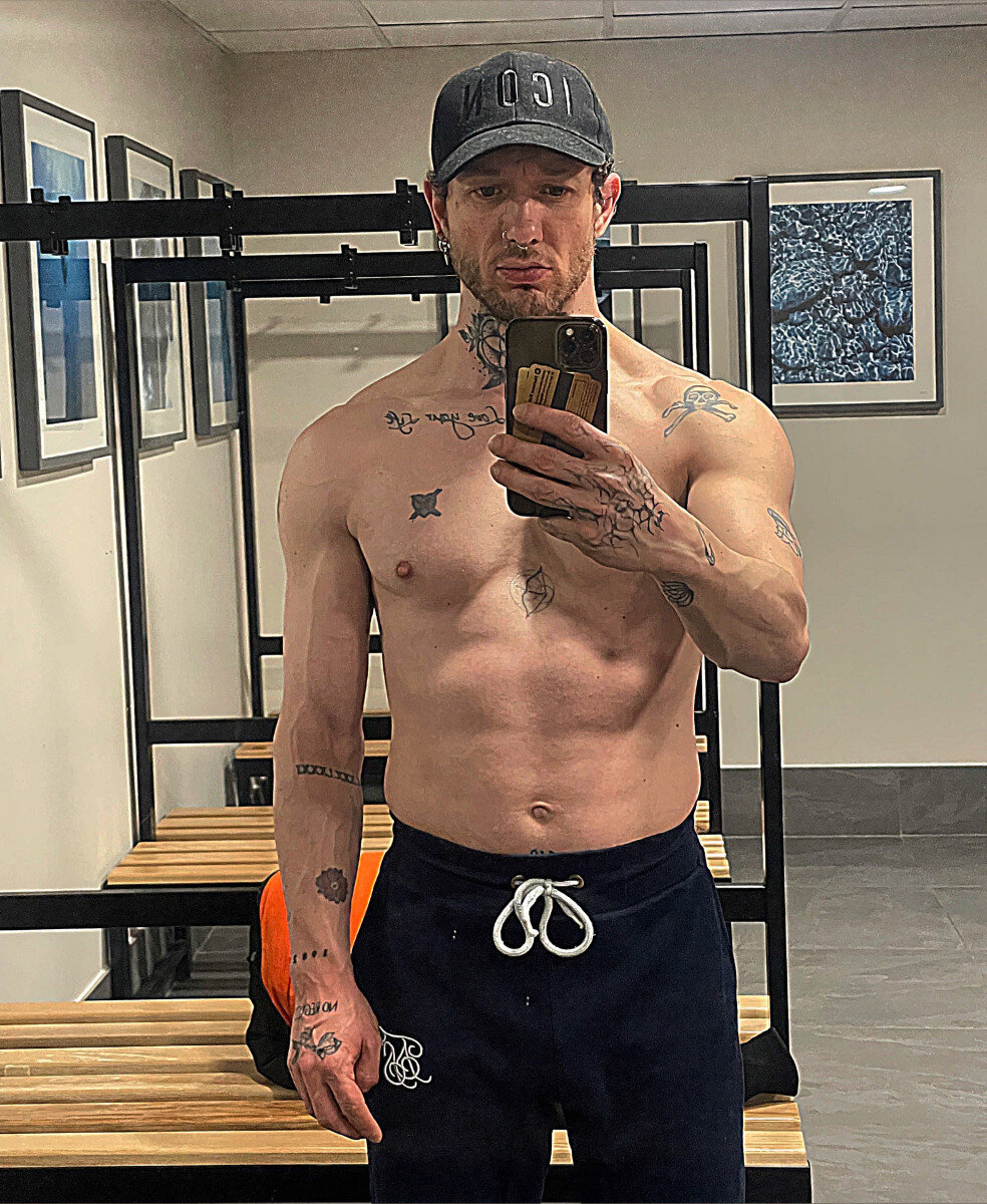 Chrisz26xxx (@chrisz26xxx), OnlyFans creator