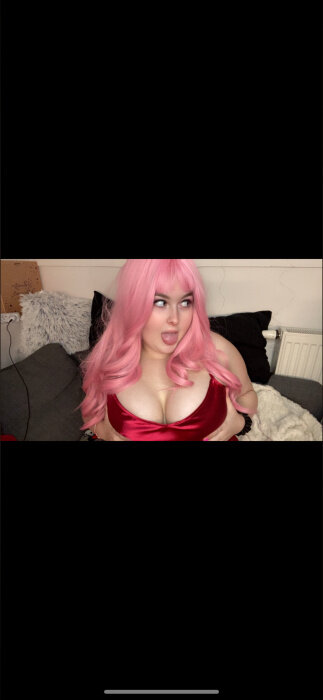 Chubbygirll69 (@chubbygirll69), OnlyFans creator
