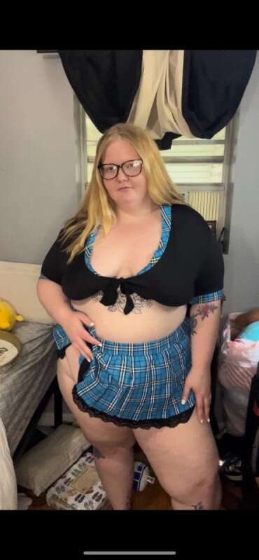 Chubbyhannah (@chubbyhannah), OnlyFans creator