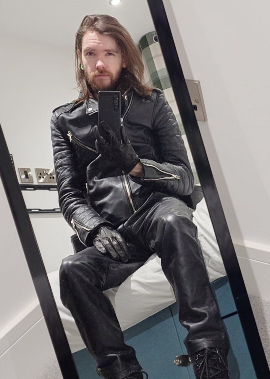Chvinsaw (@chvinsaw), OnlyFans creator