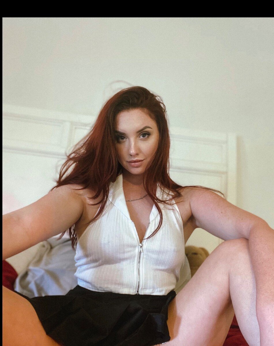 Ciarababay (@ciarababay), OnlyFans creator