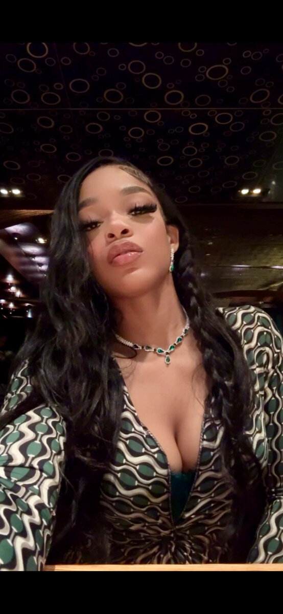 Cinnamondee (@cinnamondee), OnlyFans creator