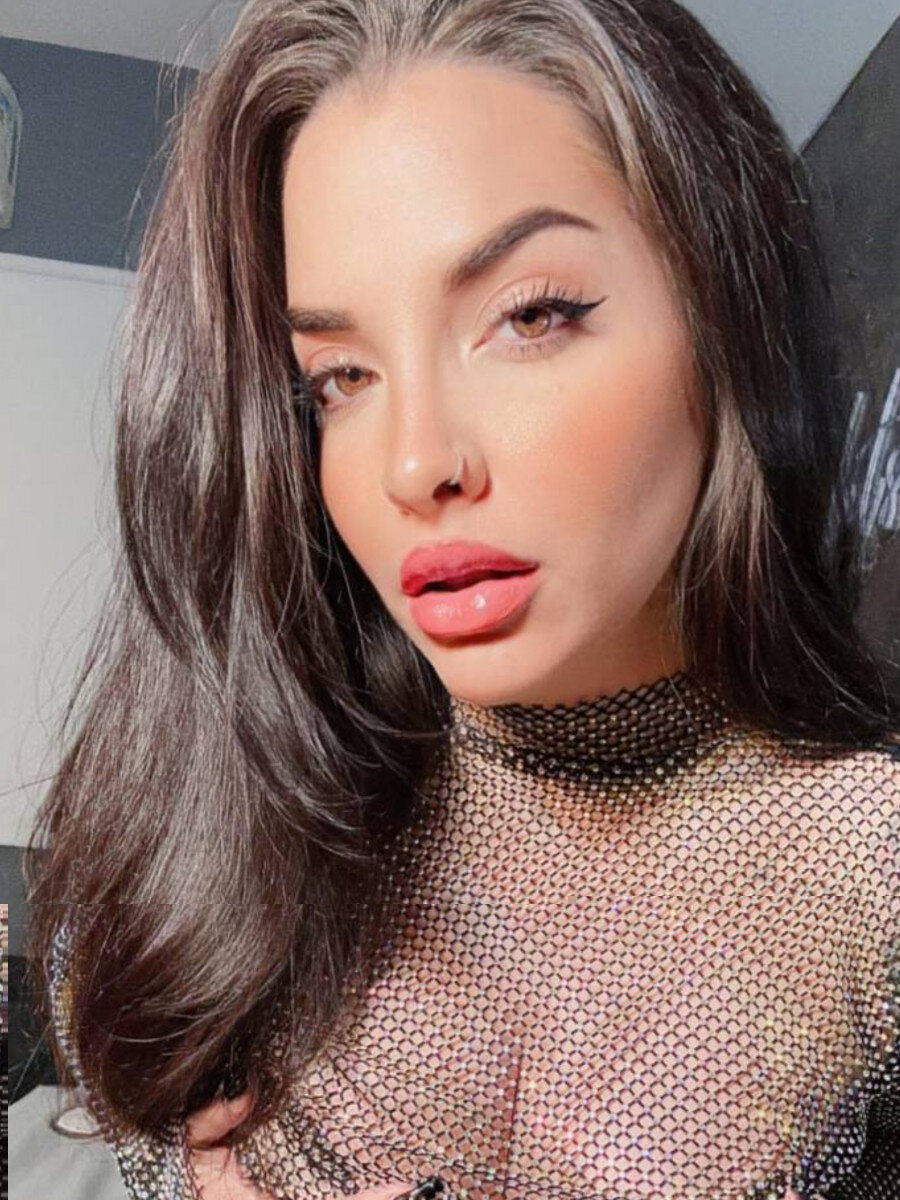 Claraaguilar (@claraaguilar), OnlyFans creator