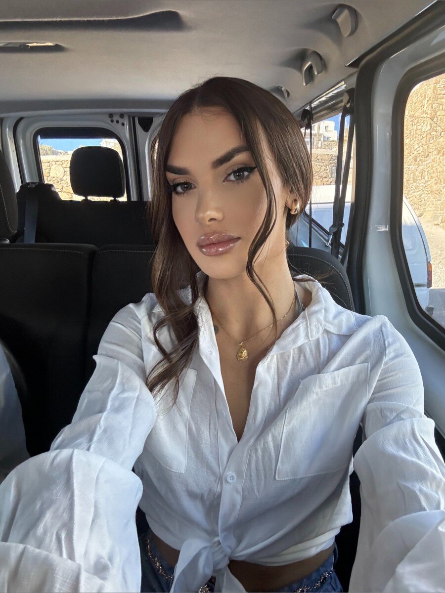 Claraswitzerland (@claraswitzerland), OnlyFans creator