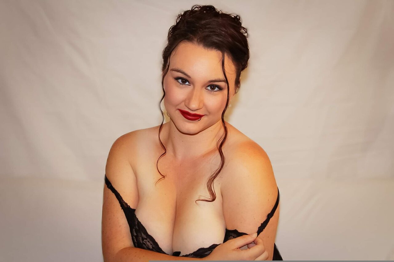 Claudiagreen717 (@claudiagreen717), OnlyFans creator