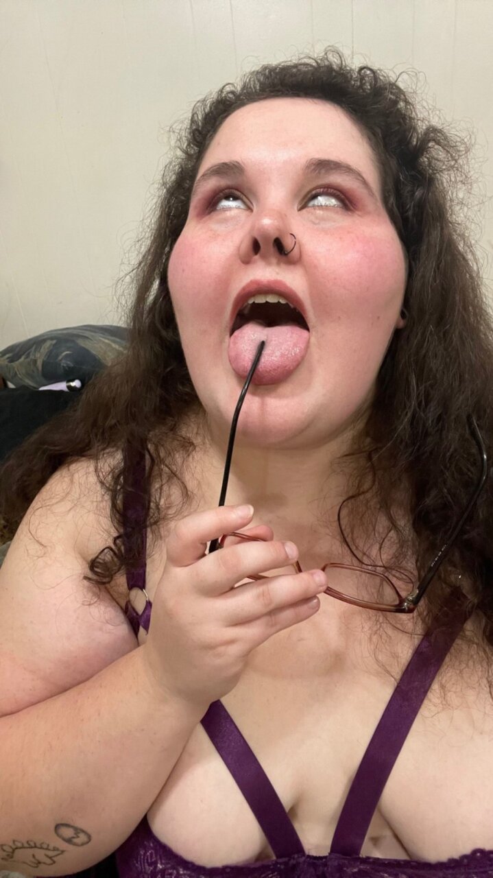 Clearlysecret (@clearlysecret), OnlyFans creator