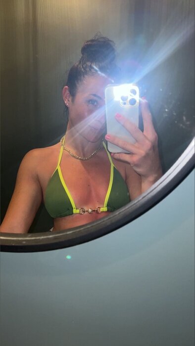 Cleopatreoff (@cleopatre_off), OnlyFans creator