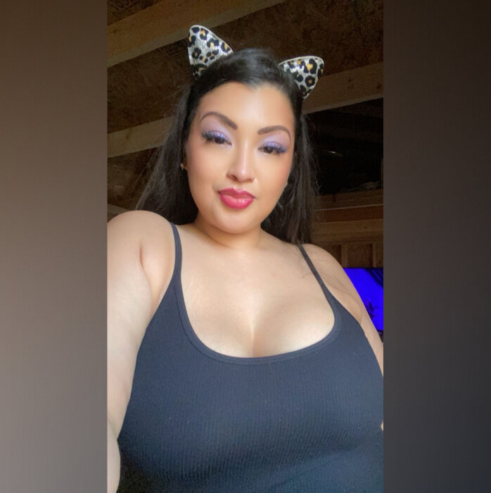 Cleothecat956 (@cleothecat956), OnlyFans creator