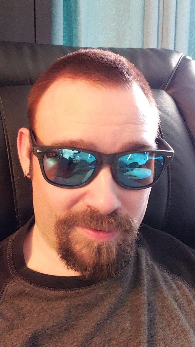 Cmw092883 (@cmw092883), OnlyFans creator