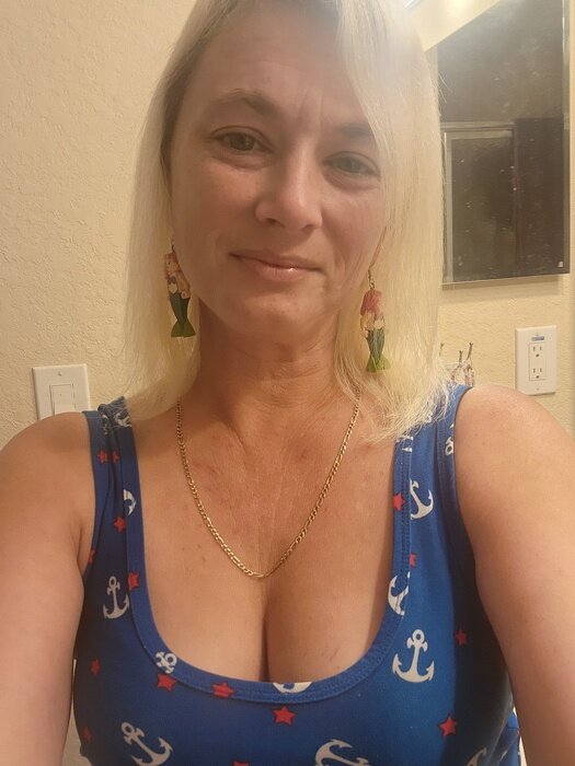 Cocolicious1986 (@cocolicious1986), OnlyFans creator