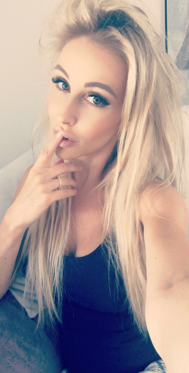 Cocomia (@cocomia), OnlyFans creator