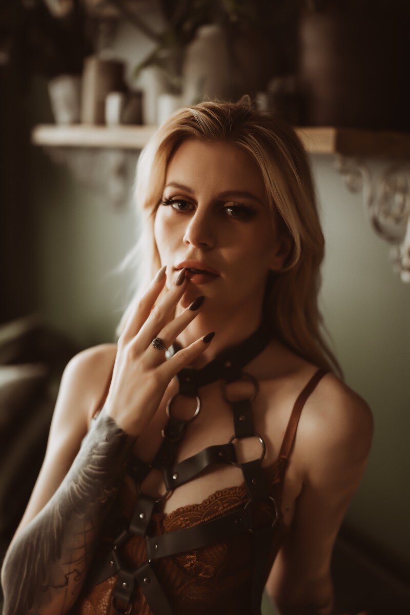 Coralathena (@coralathena), OnlyFans creator
