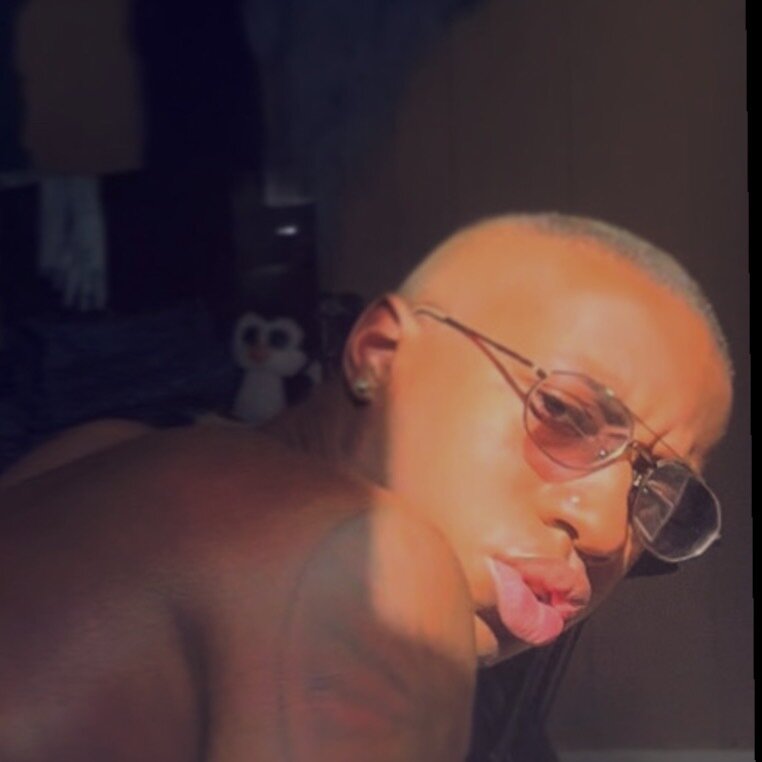 Corbinmonoxo (@corbinmonoxo), OnlyFans creator