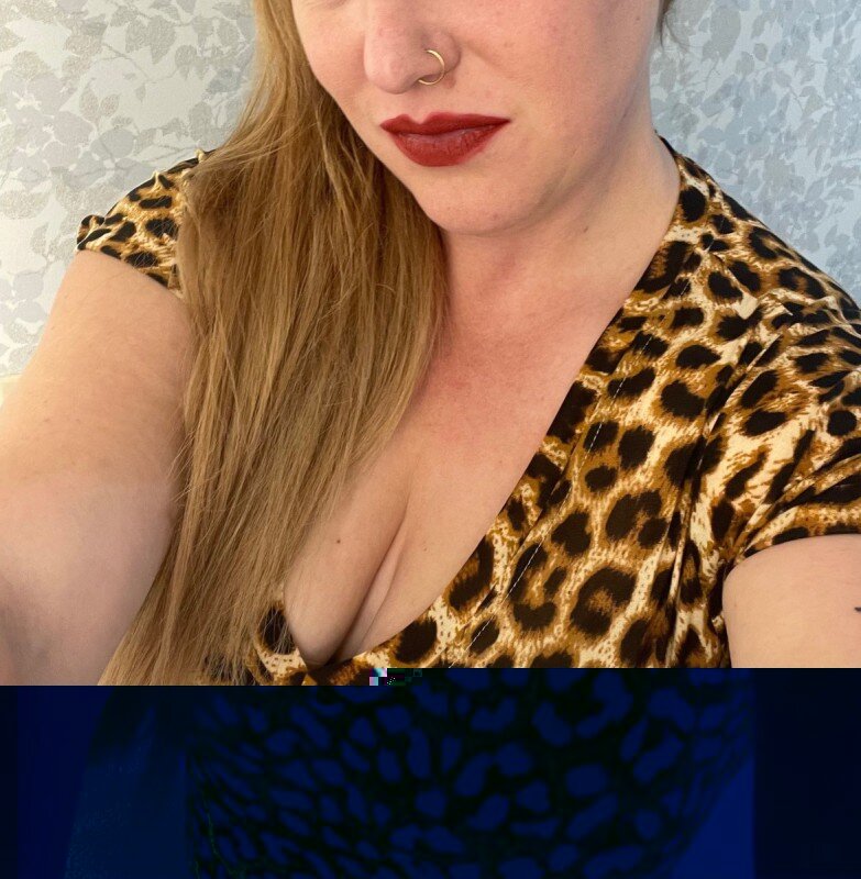 Countrycockqueen (@countrycockqueen), OnlyFans creator