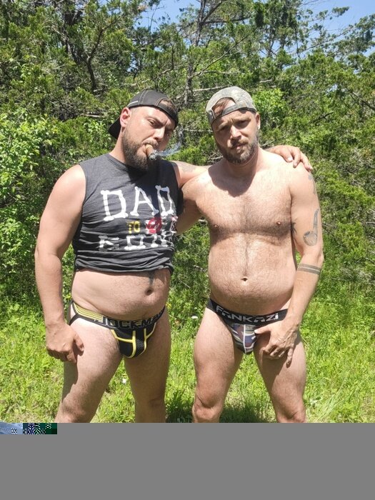 Countrygoonercouple (@countrygoonercouple), OnlyFans creator