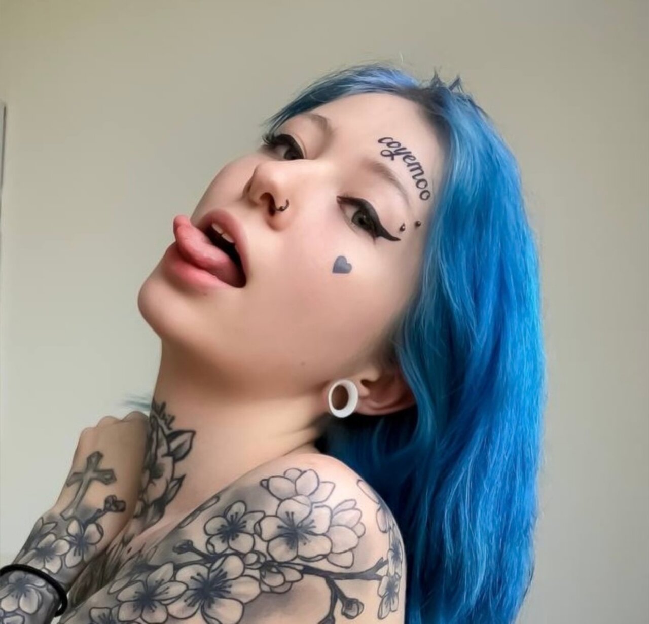 Coyemoo (@coyemoo), OnlyFans creator