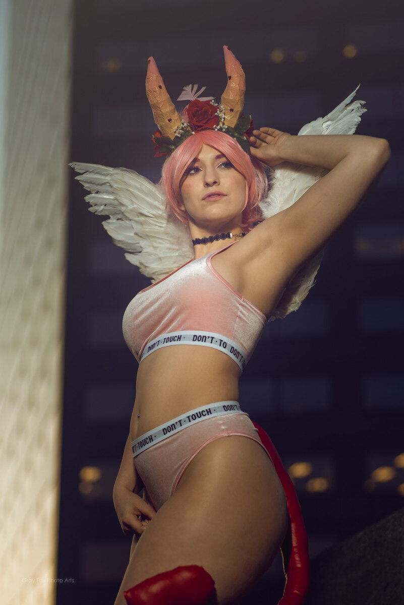 Craftyfoxcosplay (@craftyfoxcosplay), OnlyFans creator