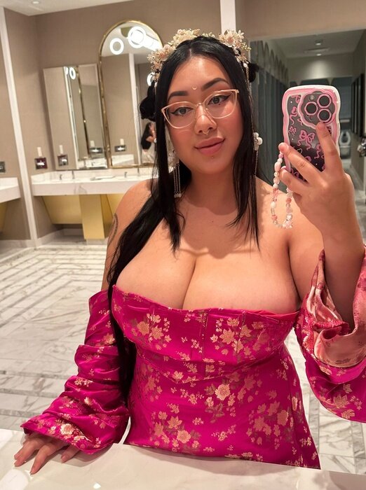 Creamyxbunny (@creamyxbunny), OnlyFans creator