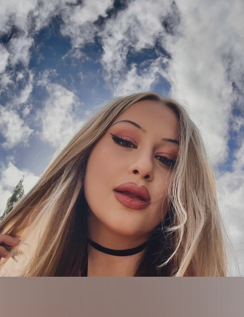 Jo (@creativecrybabie), OnlyFans creator