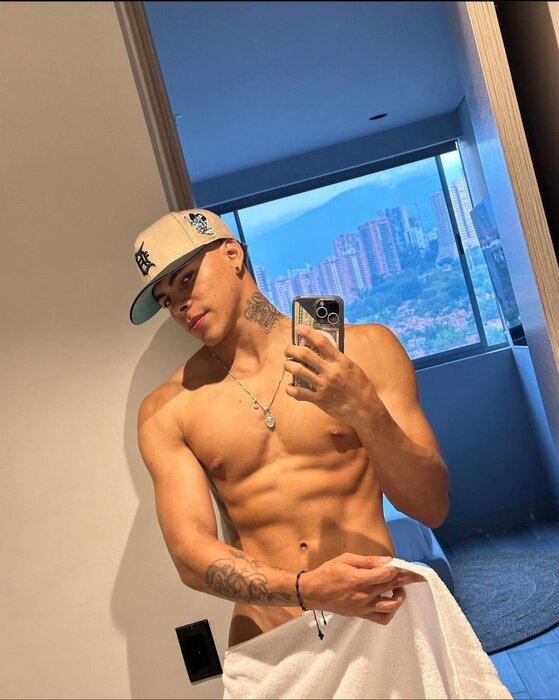 Cristmarti1309 (@cristmarti1309), OnlyFans creator
