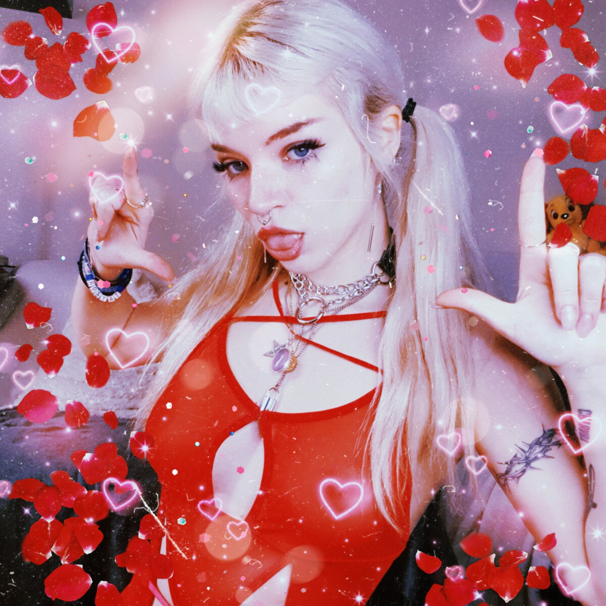 Crybabyhart (@crybabyhart), OnlyFans creator