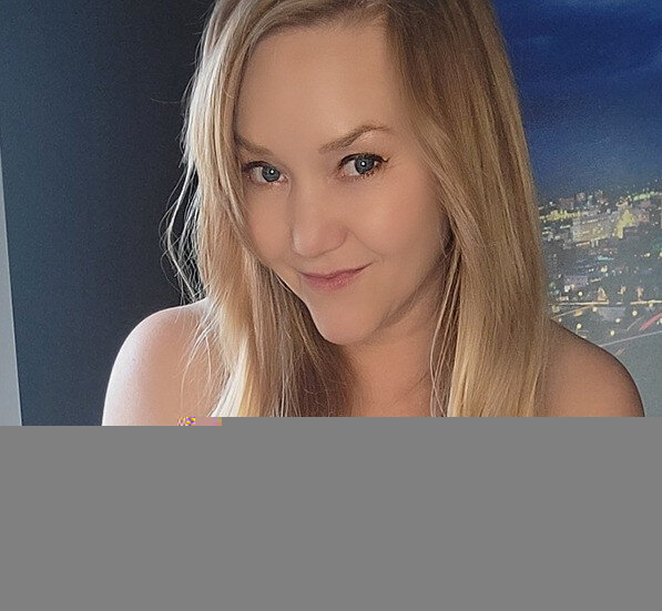 Crystalsunshine (@crystal.sunshine), OnlyFans creator